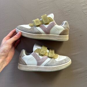 VICTORIA Tiempo Velcro Sneakers